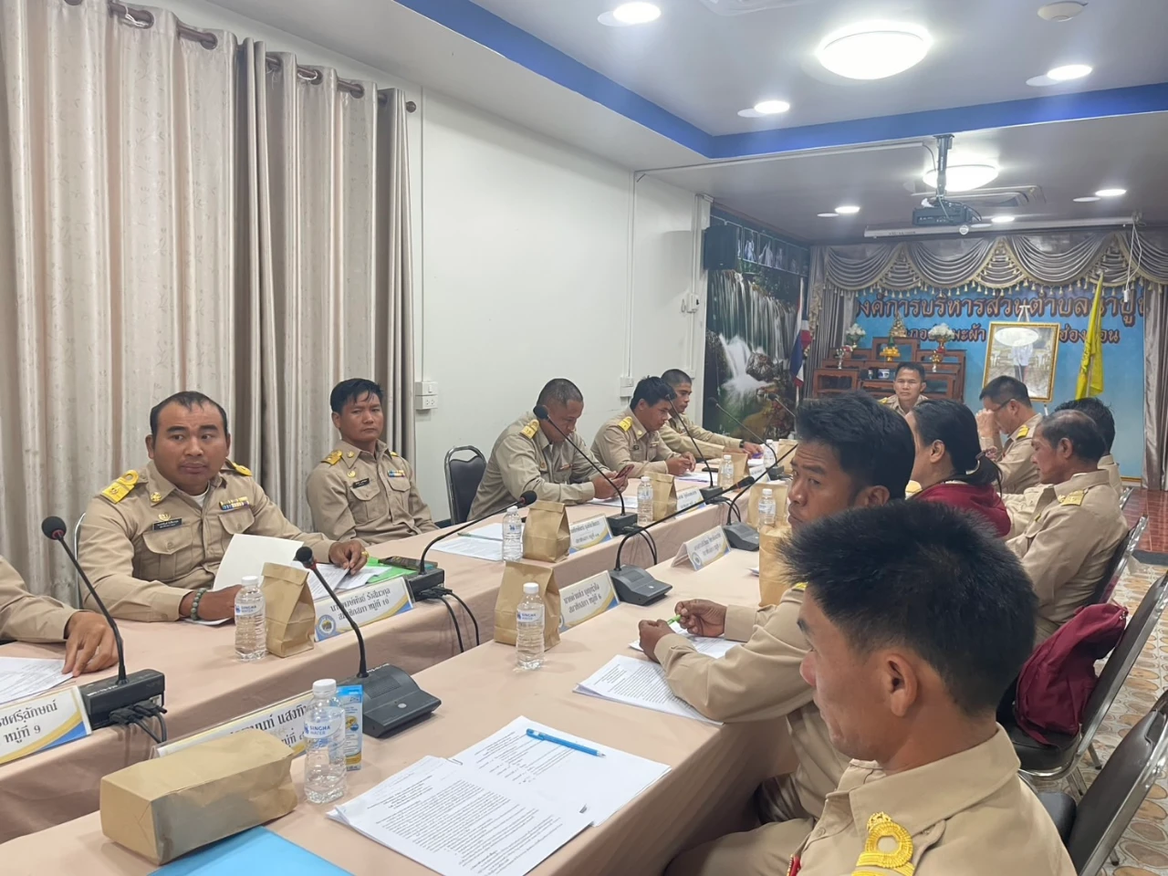 ประชุมสภาองค์การบริหารส่วนตำบลนาปู่ป้อม สมัยสามัญ สมัยที่ 1 ประจำปี พ.ศ. 2569